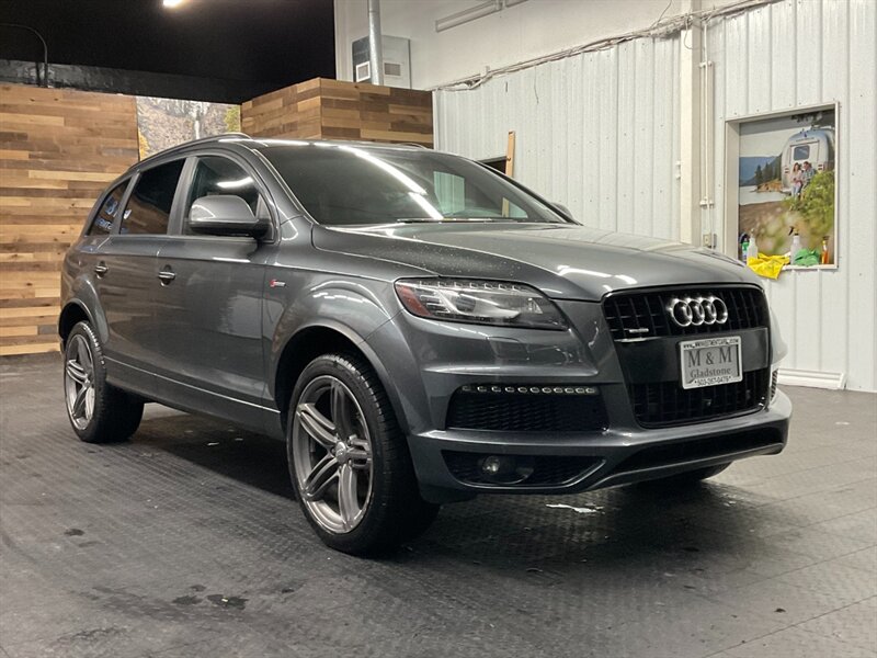 2013 Audi Q7 3.0T quattro S line Prestige AWD / 60,000 MILES  FULLY LOADED /3RD ROW SEAT / Panoramic Roof / Navigation & Camera / Heated & Cooled Leather Seats / SHARP & CLEAN !! - Photo 2 - Gladstone, OR 97027