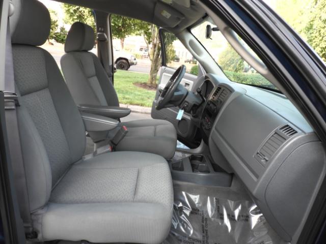 2007 Dodge Dakota Quad Cab / 4X4 / NEW WHEELS+TIRES / LIFTED !!   - Photo 17 - Portland, OR 97217