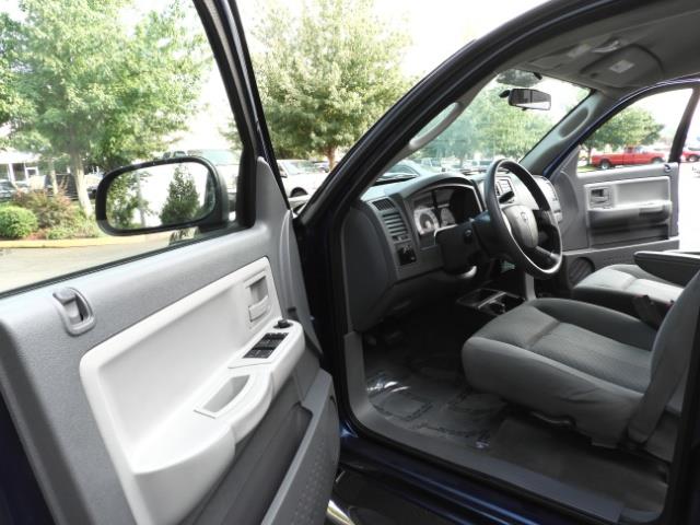 2007 Dodge Dakota Quad Cab / 4X4 / NEW WHEELS+TIRES / LIFTED !!   - Photo 13 - Portland, OR 97217