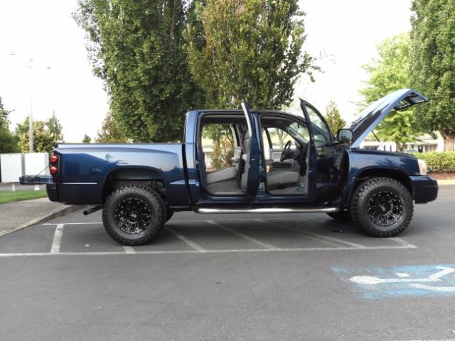 2007 Dodge Dakota Quad Cab / 4X4 / NEW WHEELS+TIRES / LIFTED !!   - Photo 23 - Portland, OR 97217