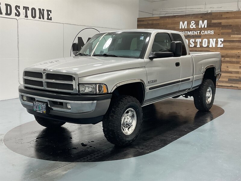 2002 Dodge Ram 2500 SLT Quad Cab 4X4 / 5.9L DIESEL / 6-SPEED MANUAL  / RUST FREE / Excel Cond - Photo 1 - Gladstone, OR 97027