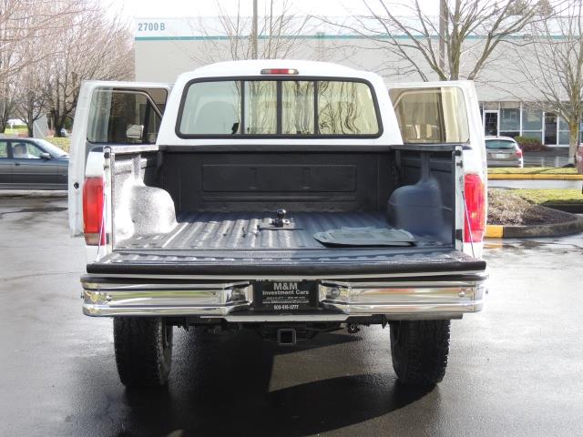 1997 Ford F-350 XLT 4X4 / CREW CAB LONG BED / 7.3L TURBO DIESEL   - Photo 16 - Portland, OR 97217