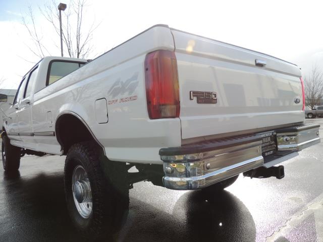 1997 Ford F-350 XLT 4X4 / CREW CAB LONG BED / 7.3L TURBO DIESEL   - Photo 11 - Portland, OR 97217