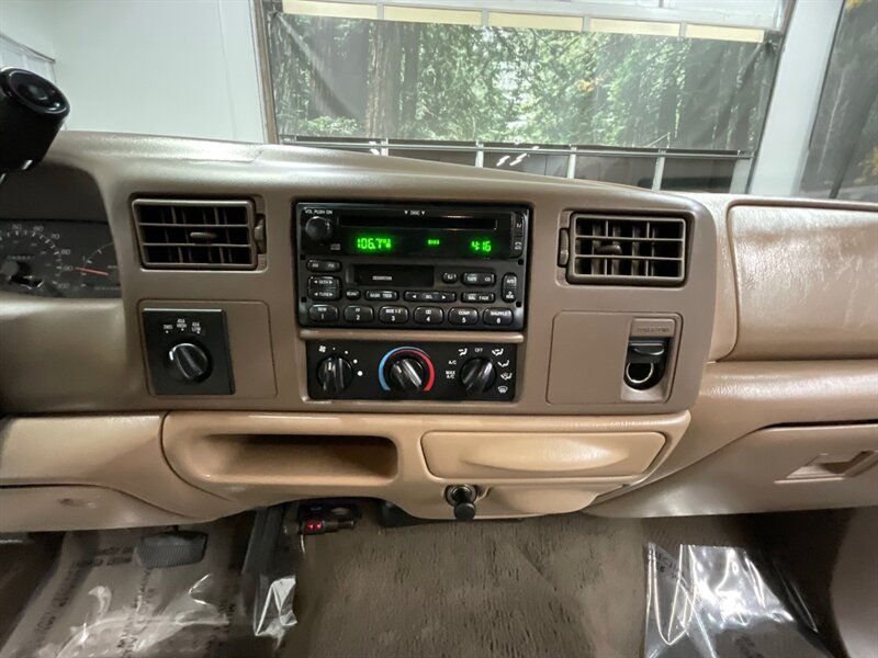 1999 Ford F-350 Lariat 4X4 / 7.3L DIESEL / 1-OWNER / 90,000 MILES  LONG BED / LOCAL OREGON TRUCK/ RUST FREE / Leather Seats / SHARP & CLEAN !! - Photo 16 - Gladstone, OR 97027