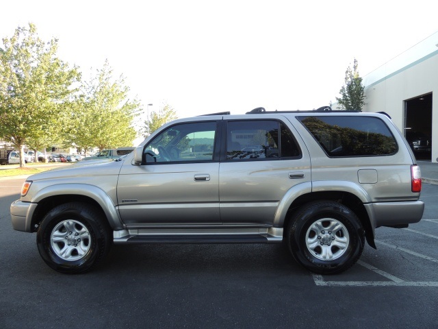 2002 Toyota 4Runner SR5 / 4X4 /6Cyl / SPORT PKG / Timing Belt Done   - Photo 3 - Portland, OR 97217