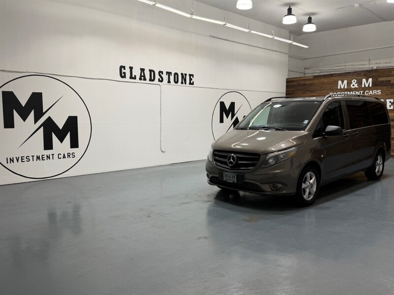 2016 Mercedes-Benz Metris Passenger Van 7-Passenger / Leather / ONE OWNER / NAV / CAM / LOCAL OREGON VAN - Photo 29 - Gladstone, OR 97027