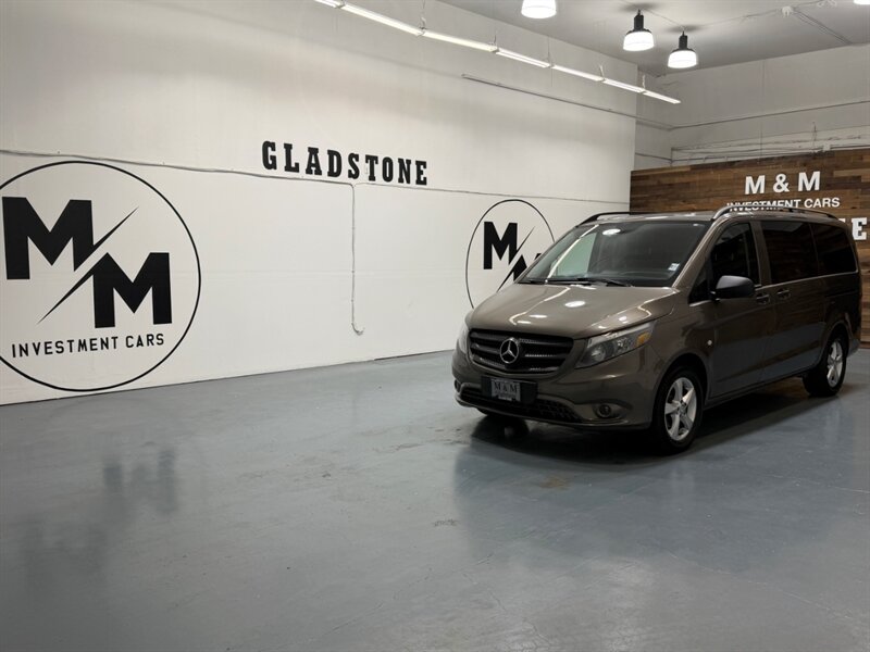2016 Mercedes-Benz Metris Passenger Van 7-Passenger / Leather / ONE OWNER / NAV / CAM / LOCAL OREGON VAN - Photo 33 - Gladstone, OR 97027