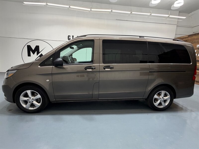 2016 Mercedes-Benz Metris Passenger Van 7-Passenger / Leather / ONE OWNER / NAV / CAM / LOCAL OREGON VAN - Photo 4 - Gladstone, OR 97027