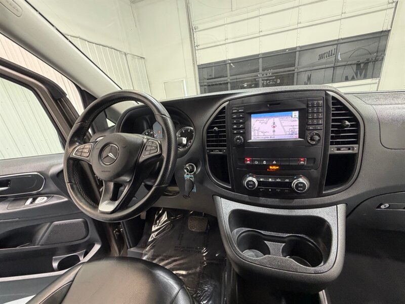 2016 Mercedes-Benz Metris Passenger Van 7-Passenger / Leather / ONE OWNER / NAV / CAM / LOCAL OREGON VAN - Photo 36 - Gladstone, OR 97027