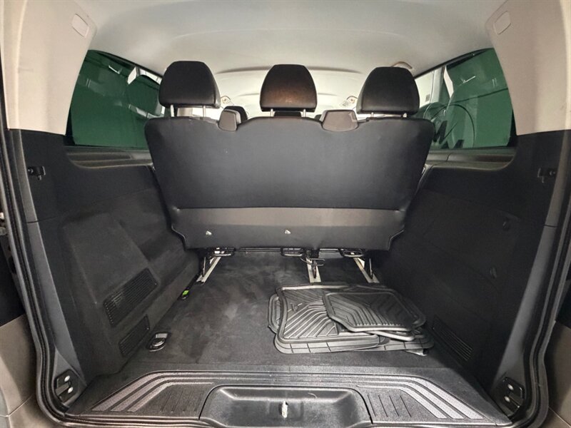 2016 Mercedes-Benz Metris Passenger Van 7-Passenger / Leather / ONE OWNER / NAV / CAM / LOCAL OREGON VAN - Photo 42 - Gladstone, OR 97027