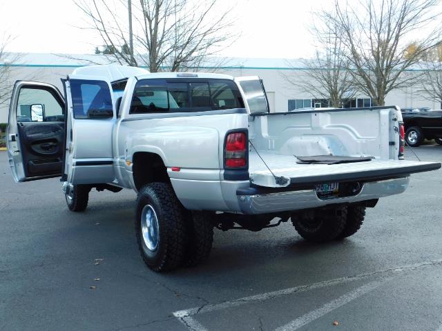 2001 Dodge Ram 3500 4x4 DUALLY / 5.9 CUMMINS DIESEL / 6-SPEED / LIFTED   - Photo 26 - Portland, OR 97217