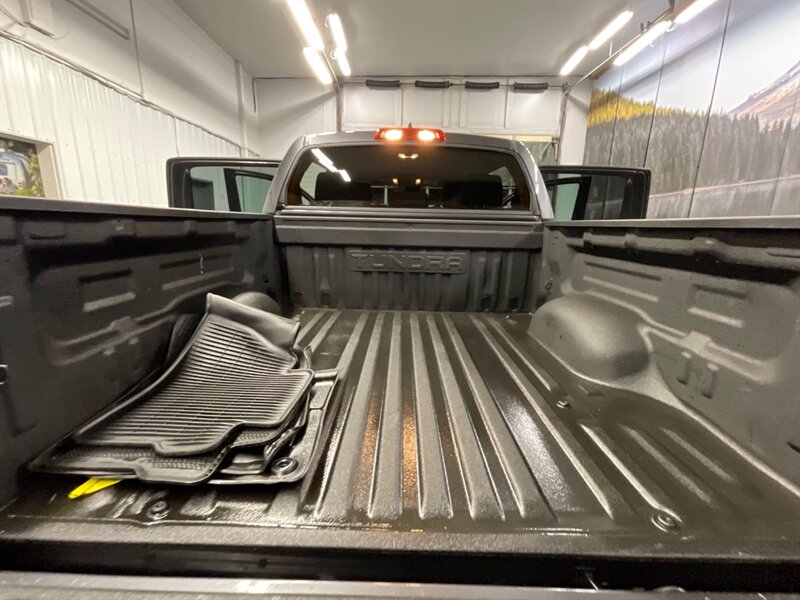 2020 Toyota Tundra SR5 CrewMax 4X4/NEW LIFT,WHEELS,TIRES/ 18,000 MILE  1-OWNER LOCAL OREGON TRUCK / BEAUTIFUL CONDITION !!! - Photo 28 - Gladstone, OR 97027