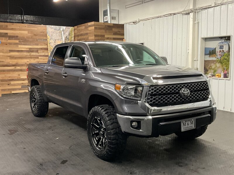 2020 Toyota Tundra SR5 CrewMax 4X4/NEW LIFT,WHEELS,TIRES/ 18,000 MILE  1-OWNER LOCAL OREGON TRUCK / BEAUTIFUL CONDITION !!! - Photo 2 - Gladstone, OR 97027