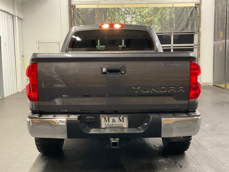 2020 Toyota Tundra SR5 CrewMax 4X4/NEW LIFT,WHEELS,TIRES/ 18,000 MILE  1-OWNER LOCAL OREGON TRUCK / BEAUTIFUL CONDITION !!! - Photo 6 - Gladstone, OR 97027