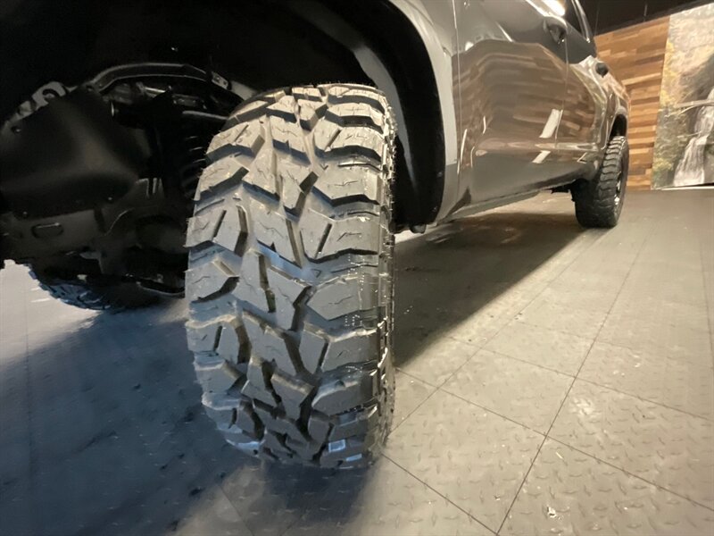 2020 Toyota Tundra SR5 CrewMax 4X4/NEW LIFT,WHEELS,TIRES/ 18,000 MILE  1-OWNER LOCAL OREGON TRUCK / BEAUTIFUL CONDITION !!! - Photo 24 - Gladstone, OR 97027