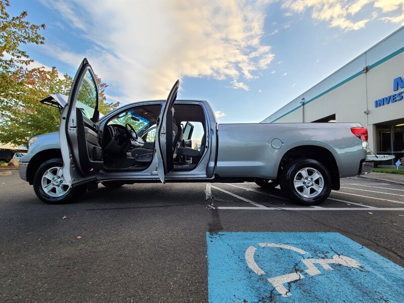 2010 Toyota Tundra Sr5  / 8-foot Bed / 6-Seater / Low Miles / Excellent Condition - Photo 23 - Portland, OR 97217