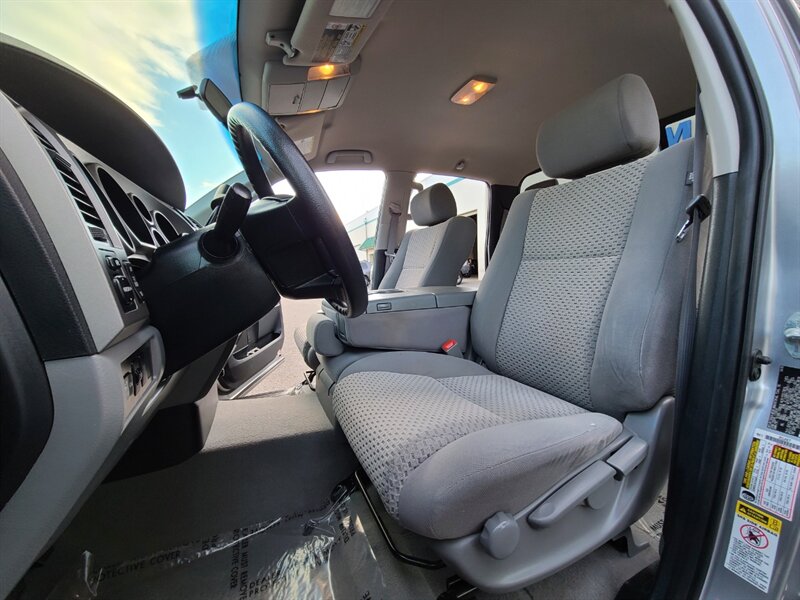 2010 Toyota Tundra Sr5  / 8-foot Bed / 6-Seater / Low Miles / Excellent Condition - Photo 14 - Portland, OR 97217