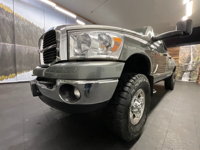 2007 Dodge Ram 2500 BIG HORN 4X4 / 6.7L DIESEL / 6-SPEED / 1-OWNER  LIFTED w/ 35 " TOYO OPEN COUNTRY RT TIRES / LOCAL OREGON TRUCK / ONLY 85,000 MILES - Photo 9 - Gladstone, OR 97027