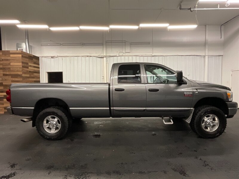 2007 Dodge Ram 2500 BIG HORN 4X4 / 6.7L DIESEL / 6-SPEED / 1-OWNER  LIFTED w/ 35 " TOYO OPEN COUNTRY RT TIRES / LOCAL OREGON TRUCK / ONLY 85,000 MILES - Photo 4 - Gladstone, OR 97027