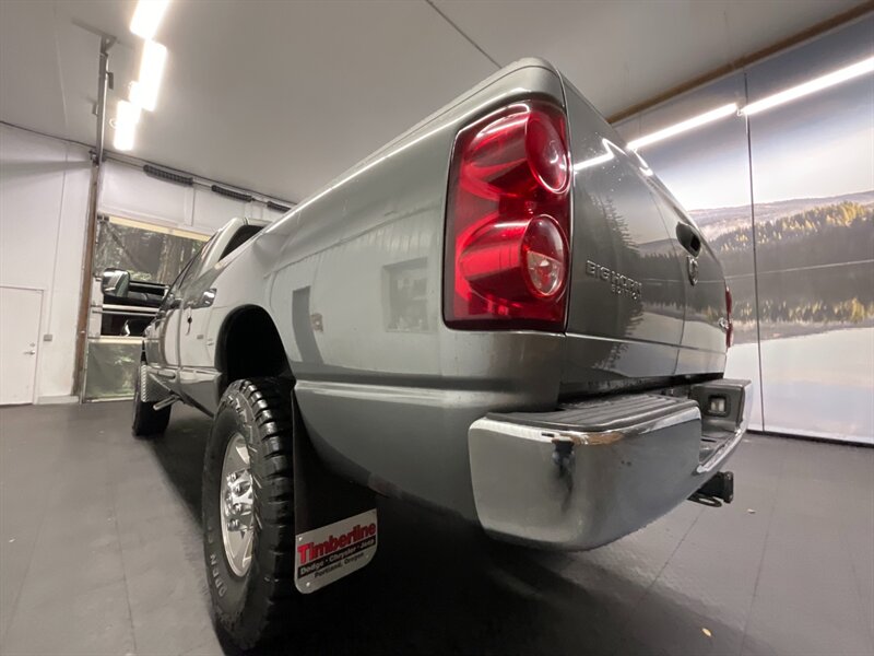 2007 Dodge Ram 2500 BIG HORN 4X4 / 6.7L DIESEL / 6-SPEED / 1-OWNER  LIFTED w/ 35 " TOYO OPEN COUNTRY RT TIRES / LOCAL OREGON TRUCK / ONLY 85,000 MILES - Photo 12 - Gladstone, OR 97027