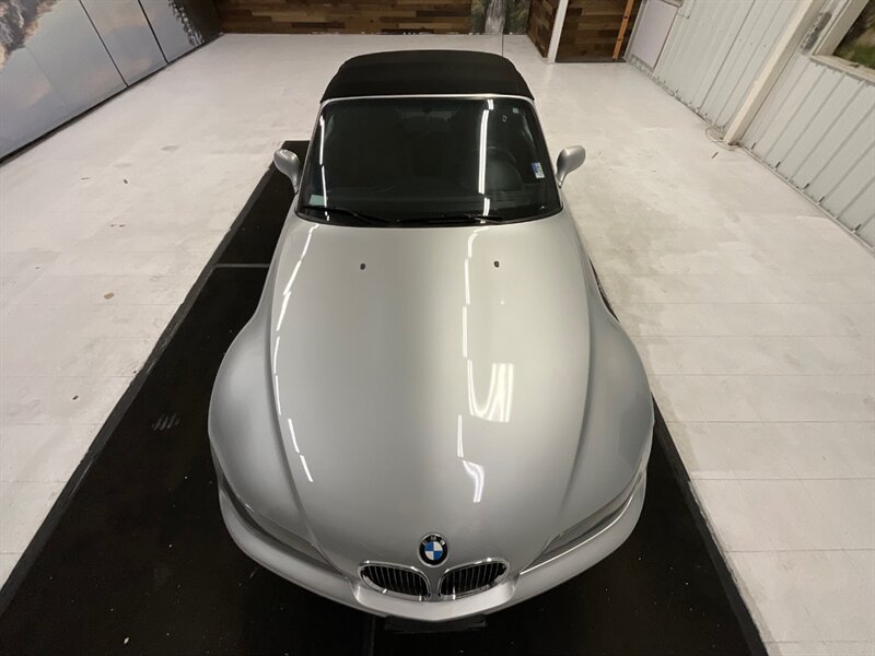 2001 BMW Z3 3.0i  / Leather Seats / LOCAL CAR / LOW MILES / Automatic Transmission - Photo 33 - Gladstone, OR 97027