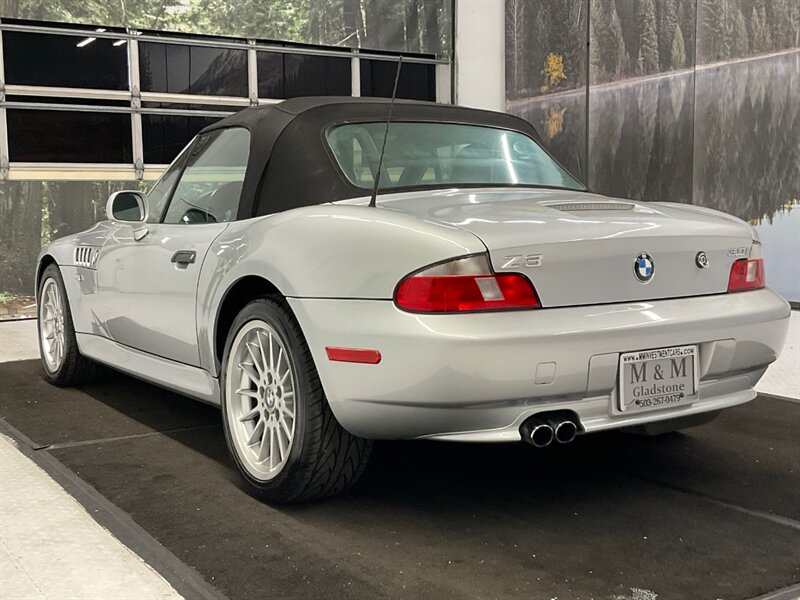 2001 BMW Z3 3.0i  / Leather Seats / LOCAL CAR / LOW MILES / Automatic Transmission - Photo 7 - Gladstone, OR 97027