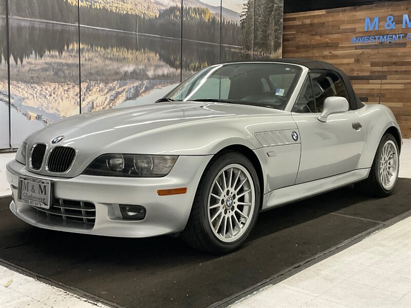 2001 BMW Z3 3.0i  / Leather Seats / LOCAL CAR / LOW MILES / Automatic Transmission - Photo 52 - Gladstone, OR 97027