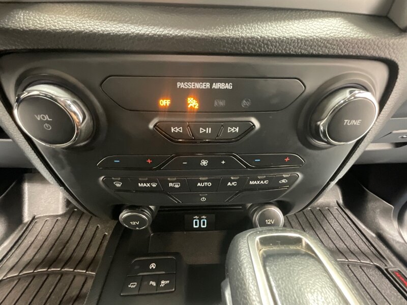 2019 Ford Ranger XLT Super Crew /2.3L 4Cyl EcoBoost / LIFTED LIFTED / ZERO RUST /SPORT APPEARACE PACKAGE / 68K MILES - Photo 17 - Gladstone, OR 97027
