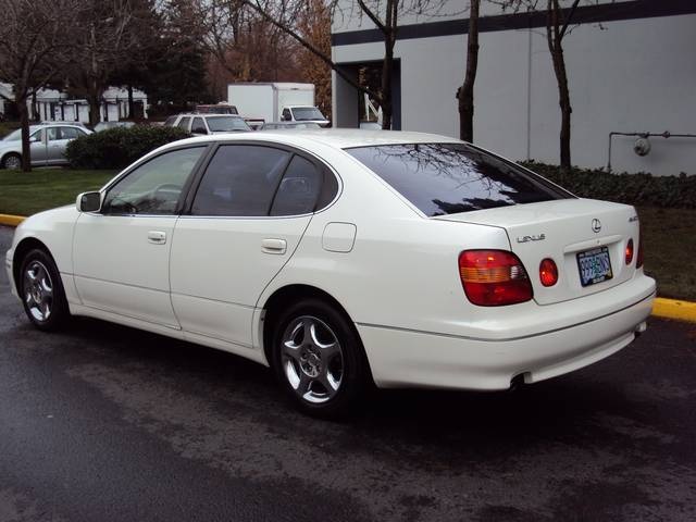 1999 Lexus GS 300   - Photo 3 - Portland, OR 97217