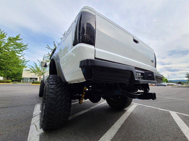 1998 Ford Ranger SUPER CAB 4X4 / V6 3.0L/ 5 SPEED / BUMPER / LIFTED  / MUD TIRES / CUSTOM WHEELS / BRUSH GUARD - Photo 12 - Portland, OR 97217