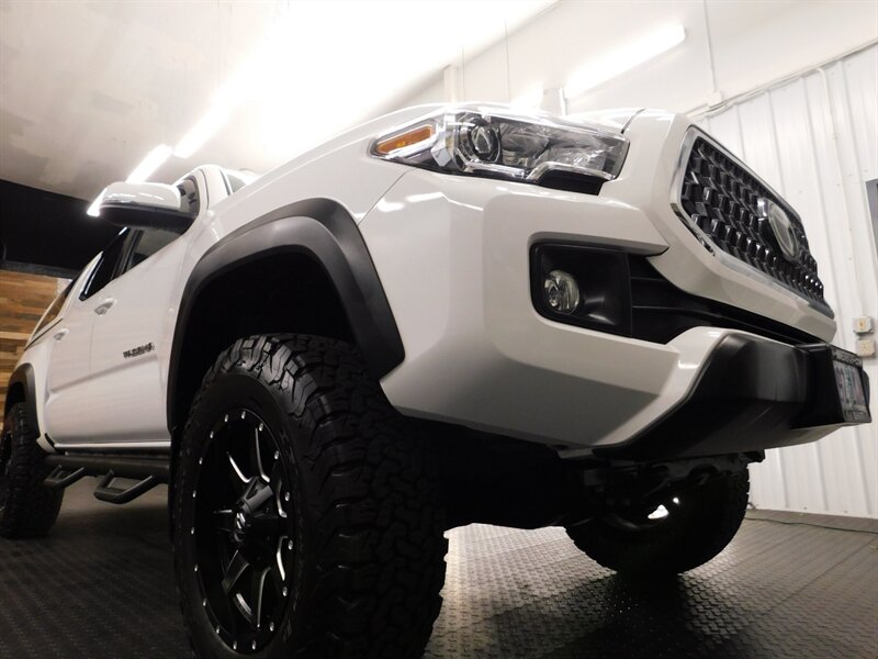 2019 Toyota Tacoma TRD Off-Road 4X4 / T   - Photo 35 - Gladstone, OR 97027