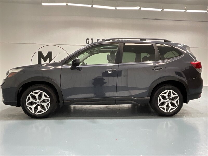2019 Subaru Forester Premium Sport Utility AWD / Backup Cam / 64k MILES  / Panoramic Sunroof / Heated Seats / LOCAL with Zero rust - Photo 3 - Gladstone, OR 97027