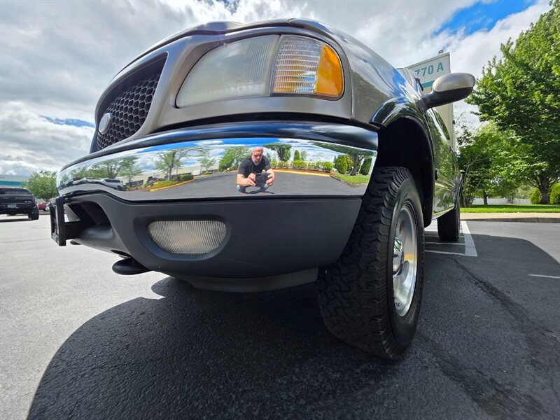 2001 Ford F-150 LARIAT4X4 BF-GOODRICH TIRES LEATHER / 6-PASSENGER / MATCHING CANOPY / LOCAL FRESH TRADE-IN - Photo 9 - Portland, OR 97217