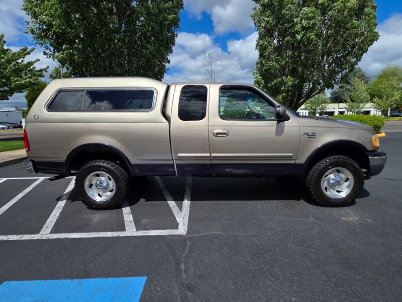 2001 Ford F-150 LARIAT4X4 BF-GOODRICH TIRES LEATHER / 6-PASSENGER / MATCHING CANOPY / LOCAL FRESH TRADE-IN - Photo 4 - Portland, OR 97217