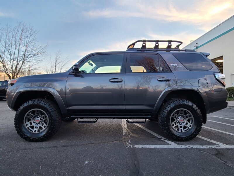 2019 Toyota 4Runner TRD Off-Road 4X4 E-LOCKER / Crawl Control / LIFTED / TRD WHEELS / BF Goodrich KO-2's / 1-OWNER - Photo 3 - Portland, OR 97217
