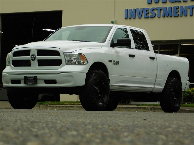 2014 Ram 1500 Crew Cab 4X4 / 5.7L HEMI / NEW LIFT / 28,000 MILES