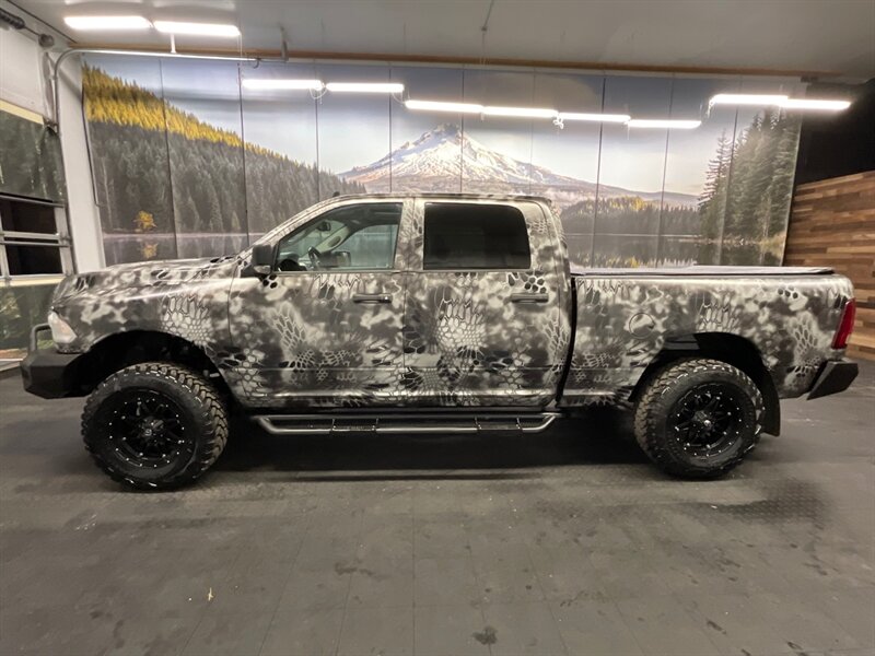 2014 RAM 2500 Big Horn Crew Cab 4X4 / 6.4L V8 HEMI / LIFTED  CUSTOM TRUCK / WRAPPED / CUSTOM FRONT & REAR BUMPERS / LIFTED w/ BRAND NEW WHEELS & TIRES / 1-OWNER LOCAL OREGON TRUCK / SHARP SHARP !! - Photo 3 - Gladstone, OR 97027