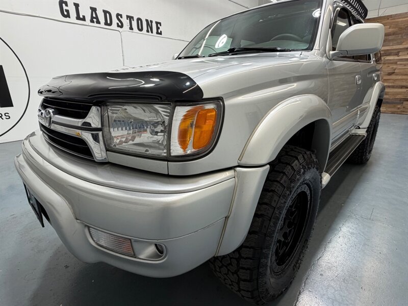 2002 Toyota 4Runner Limited 4X4 V6 / LIFTED w. NEW WHEELS & TIRES / Leather w. Heated Seats / Diff Locks / TIMING BELT SERVICE DONE /ZERO RUST - Photo 26 - Gladstone, OR 97027
