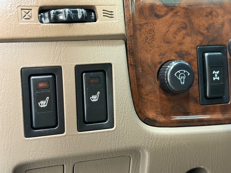 2002 Toyota 4Runner Limited 4X4 V6 / LIFTED w. NEW WHEELS & TIRES / Leather w. Heated Seats / Diff Locks / TIMING BELT SERVICE DONE /ZERO RUST - Photo 19 - Gladstone, OR 97027
