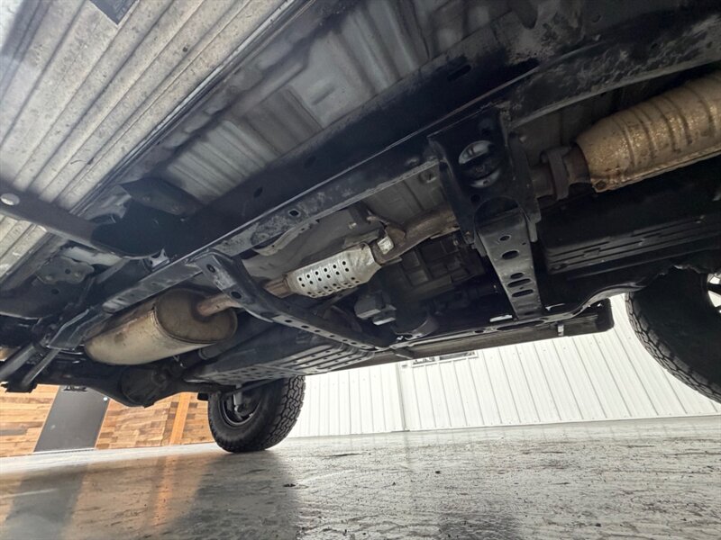 2002 Toyota 4Runner Limited 4X4 V6 / LIFTED w. NEW WHEELS & TIRES / Leather w. Heated Seats / Diff Locks / TIMING BELT SERVICE DONE /ZERO RUST - Photo 47 - Gladstone, OR 97027