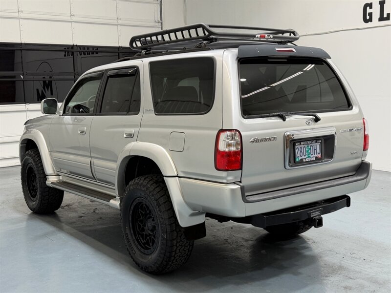 2002 Toyota 4Runner Limited 4X4 V6 / LIFTED w. NEW WHEELS & TIRES / Leather w. Heated Seats / Diff Locks / TIMING BELT SERVICE DONE /ZERO RUST - Photo 7 - Gladstone, OR 97027