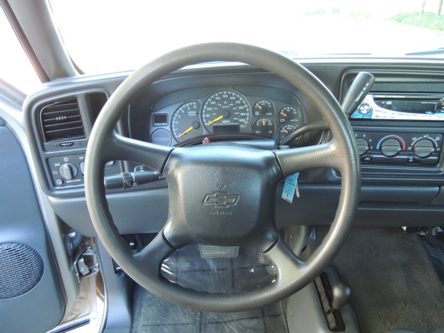 2001 Chevrolet Silverado 1500 Extended Cab 3-Door / 4WD / Excel Cond   - Photo 21 - Portland, OR 97217