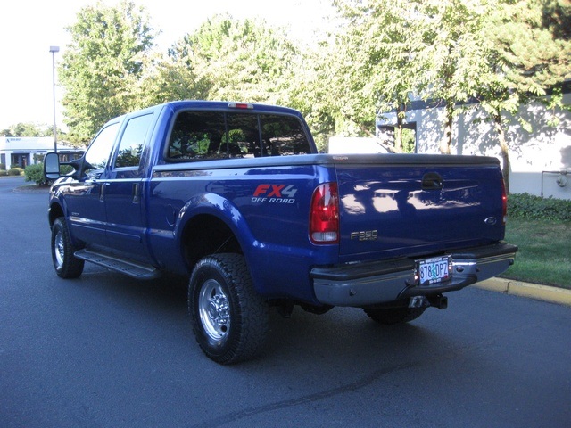 2003 Ford F-350 Super Duty Lariat/ 4WD/ 7.3L DIESEL / 73K miles   - Photo 3 - Portland, OR 97217