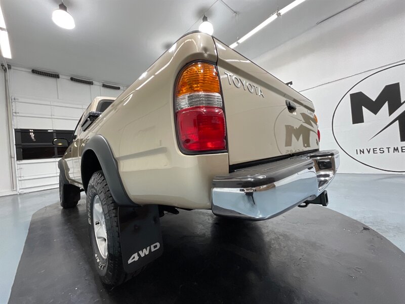 2003 Toyota Tacoma SR5 4X4 / 2.7L 4Cyl/ 5-SPEED MANUAL / 83,000 MILES  / LOCAL TRUCK w. ZERO RUST - Photo 34 - Gladstone, OR 97027