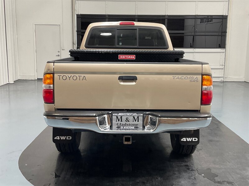 2003 Toyota Tacoma SR5 4X4 / 2.7L 4Cyl/ 5-SPEED MANUAL / 83,000 MILES  / LOCAL TRUCK w. ZERO RUST - Photo 6 - Gladstone, OR 97027