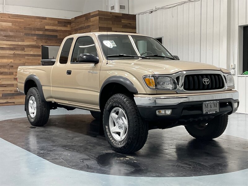 2003 Toyota Tacoma SR5 4X4 / 2.7L 4Cyl/ 5-SPEED MANUAL / 83,000 MILES  / LOCAL TRUCK w. ZERO RUST - Photo 51 - Gladstone, OR 97027