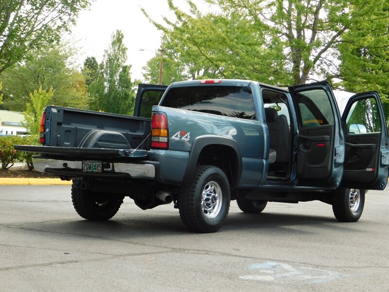 2007 GMC Sierra 2500HD Classic SLE Crew Cab 4X4 6.6L DURAMAX DIESEL LBZ MOTOR   - Photo 28 - Portland, OR 97217