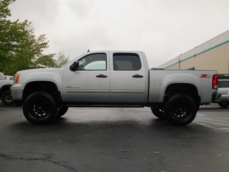 2011 GMC Sierra 1500 SLE 4X4 Crew Cab LIFTED Brand New 35 " MUD XD RIMS   - Photo 4 - Portland, OR 97217