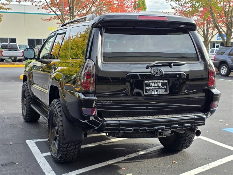 2005 Toyota 4Runner SR5 / V6 / 4X4 / DIFFERENTIAL LOCKER / LEATHER  / NEW LIFT / NEW TIRES / BLACKED OUT / SERVICE RECORDS !! - Photo 7 - Portland, OR 97217
