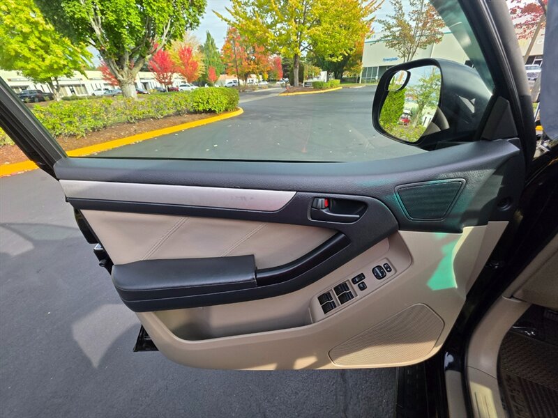 2005 Toyota 4Runner SR5 / V6 / 4X4 / DIFFERENTIAL LOCKER / LEATHER  / NEW LIFT / NEW TIRES / BLACKED OUT / SERVICE RECORDS !! - Photo 43 - Portland, OR 97217